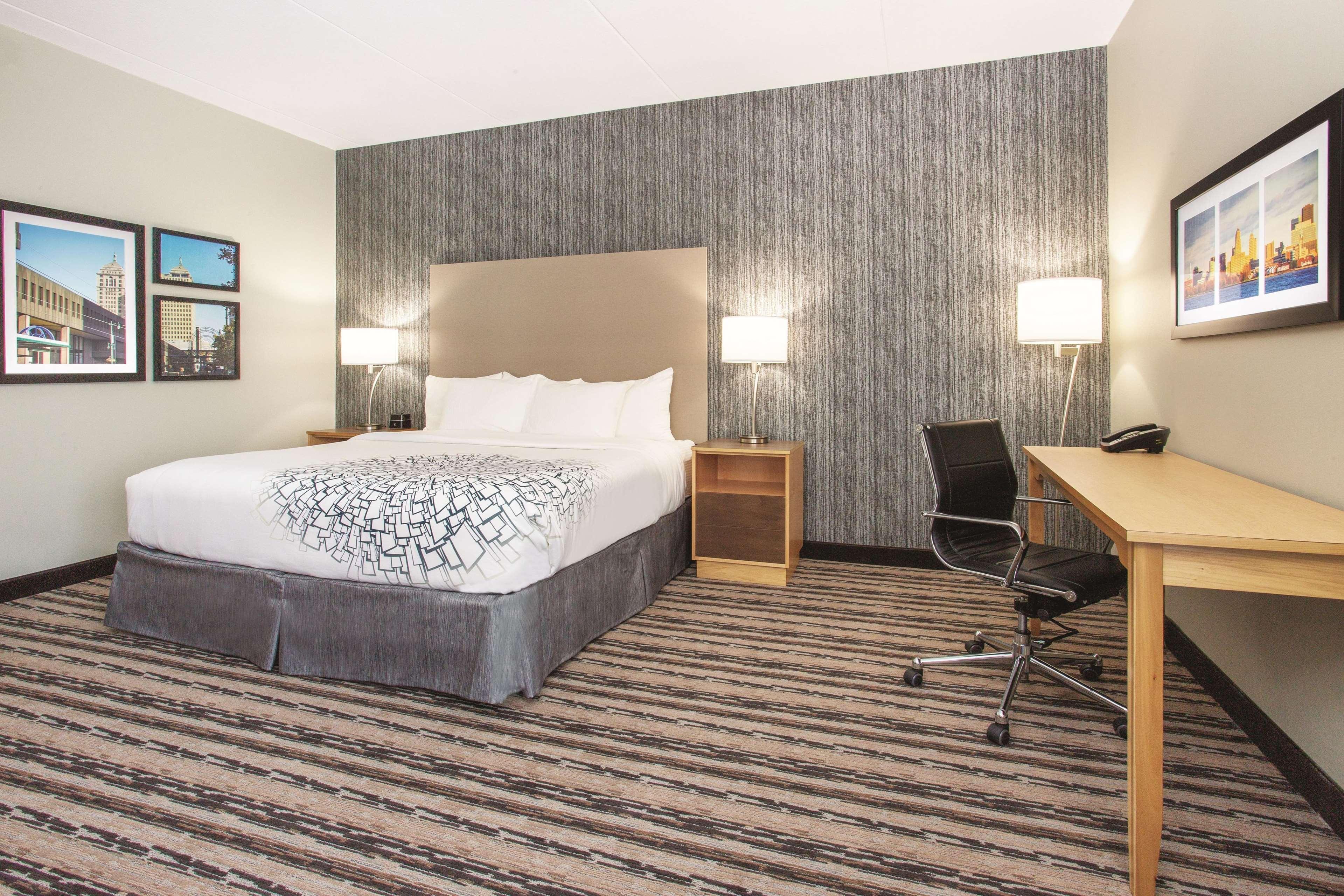 La Quinta By Wyndham Buffalo Amherst Esterno foto