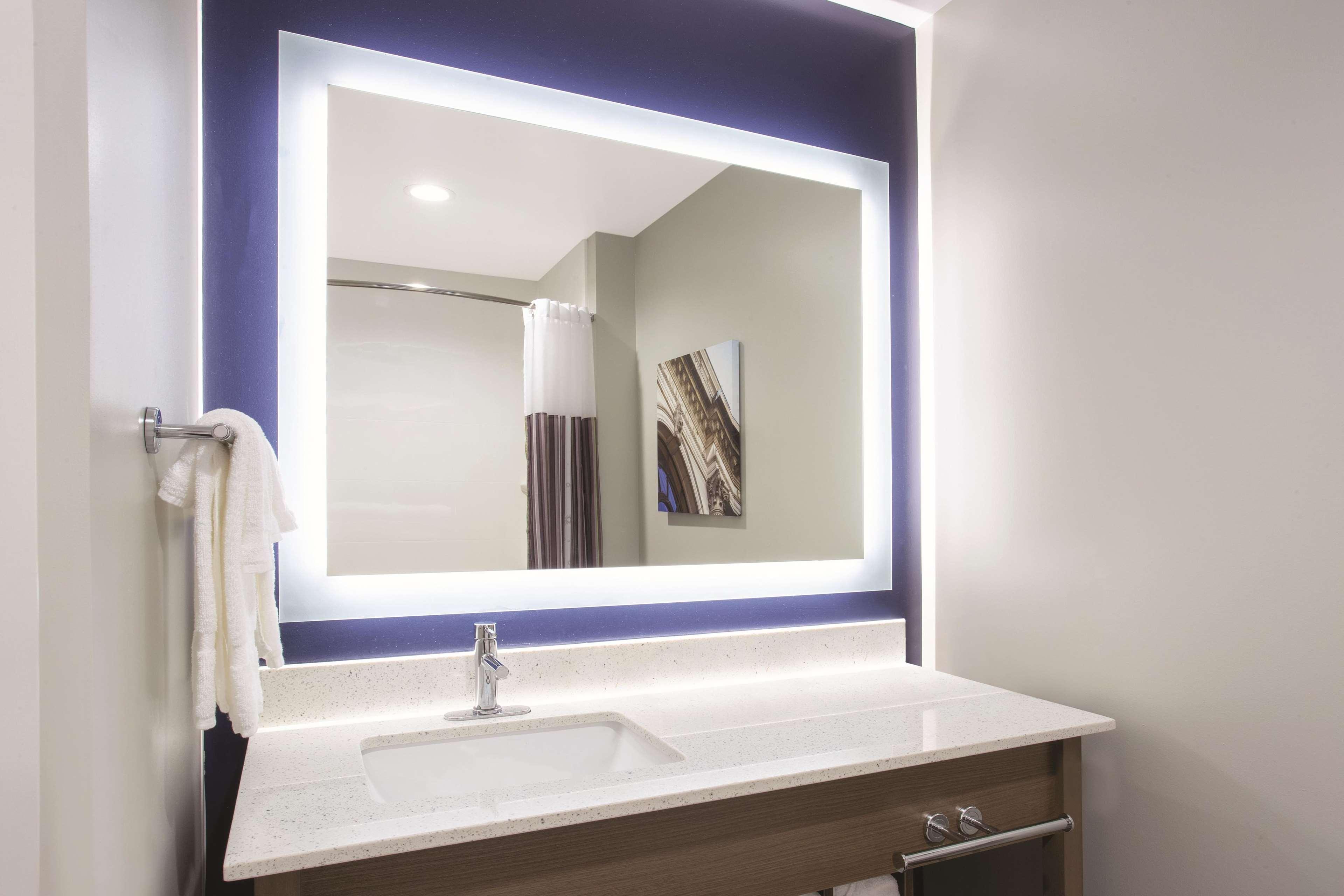 La Quinta By Wyndham Buffalo Amherst Esterno foto