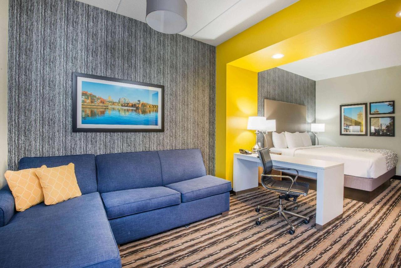 La Quinta By Wyndham Buffalo Amherst Esterno foto